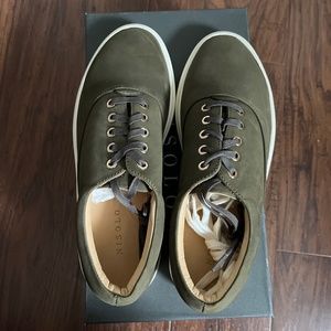 Nisolo Elayna sneakers
